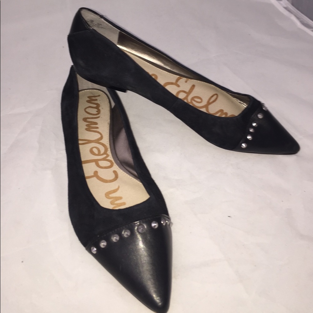 Black Leather Pointed Toe Spike Sam Edelman Risa flats. Sz 10/US, 40/Eur.